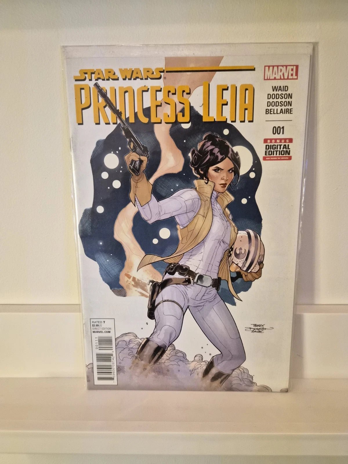 Star Wars: Princess Leia 1 Terry Dodson Standard Cover (Marvel Comics May 2015) - Comic Showcase Shop