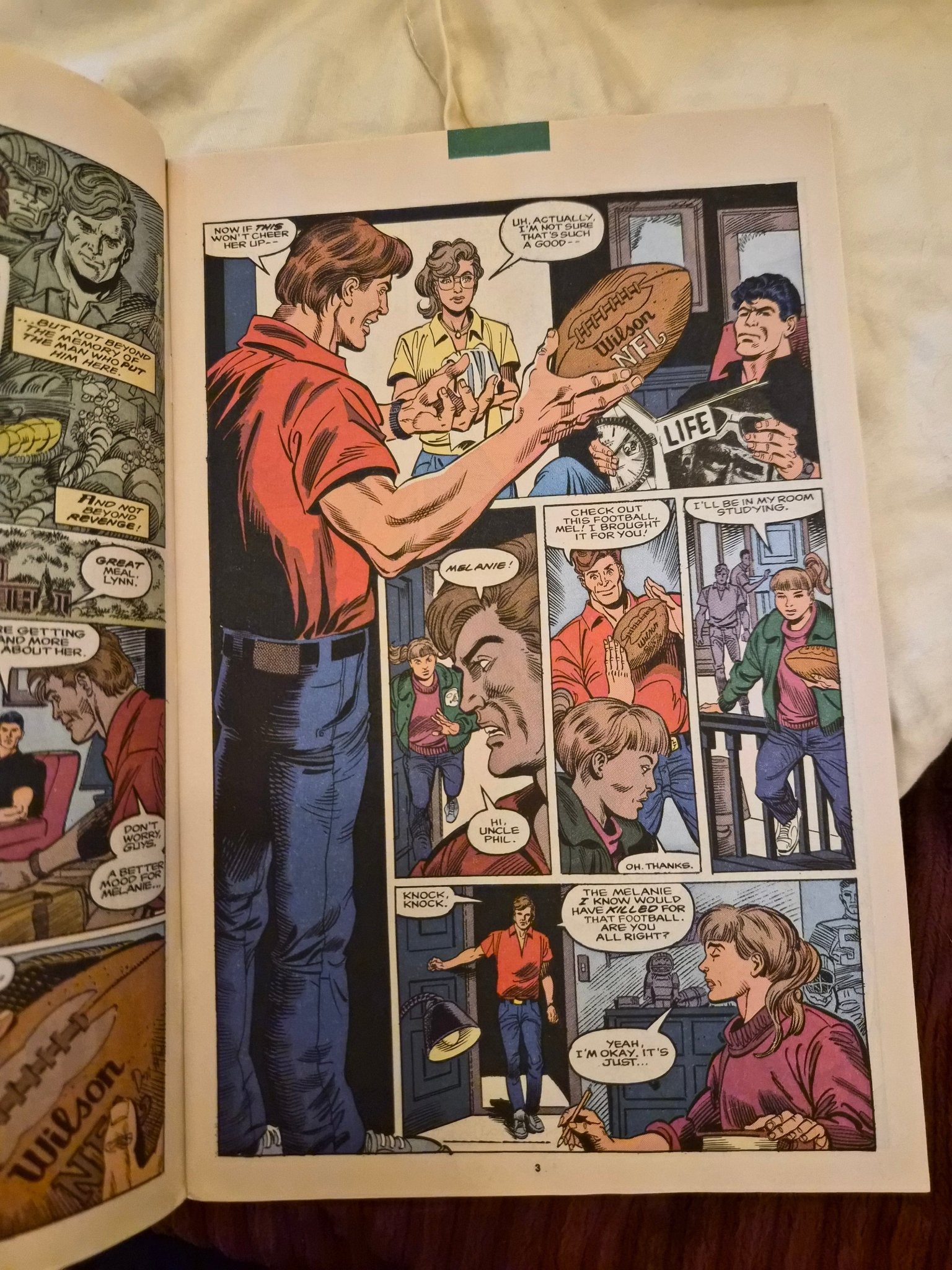 NFL SuperPro 9 - 1992 - Comic Showcase Shop